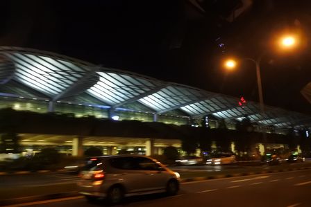 �V���K�|�[���R