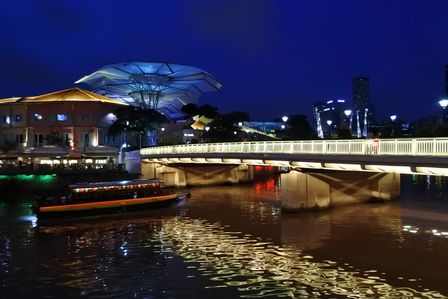 �V���K�|�[���T�R