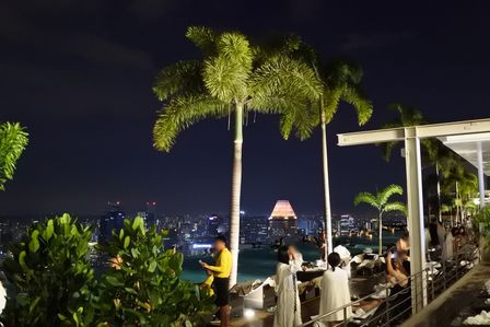 �V���K�|�[���U�W