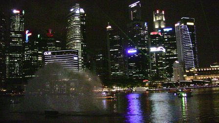 �V���K�|�[���X�W