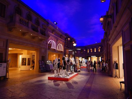 �����Q�Q