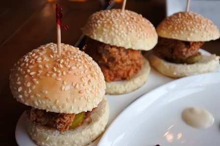 �V���K�|�[���P�R�R