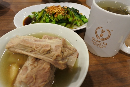 �V���K�|�[���X�O