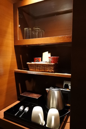 �V���K�|�[���W