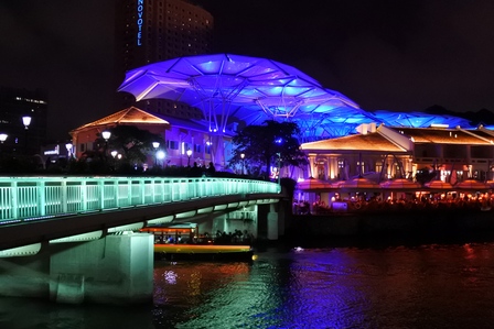 �V���K�|�[���T�T