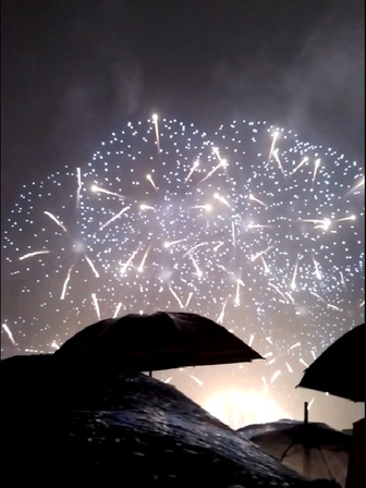 �V���K�|�[���R�X