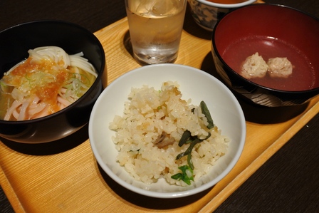 ���k�P�O�X