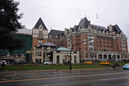 �o���N�[�o�[�Q�X