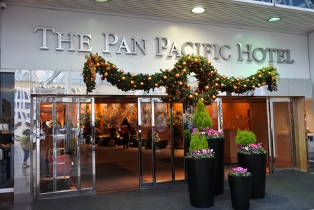 �o���N�[�o�[�U