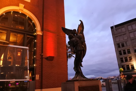 �o���N�[�o�[�Q�W