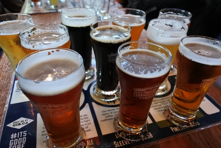 �o���N�[�o�[�Q�U