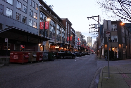 �o���N�[�o�[�S�S