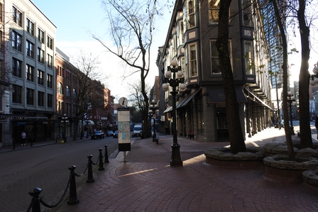 �o���N�[�o�[�P