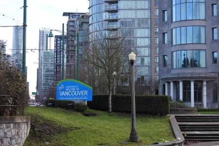 �o���N�[�o�[�S�U